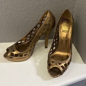 Charles & David - 7.5 - bronze gold cutout peep toe pumps